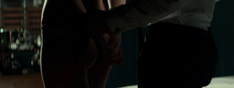 Dakota Johnson profile image