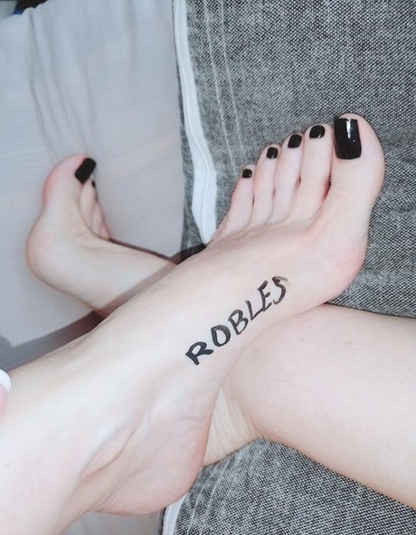 Feetvampire pornstar high quality pictures