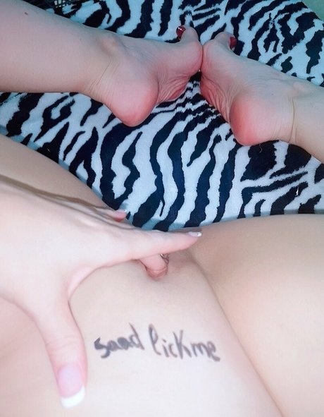 Feetvampire pornstar sexy image