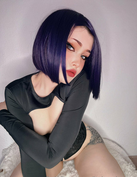 bunnygirlluna erotic pornstar photos
