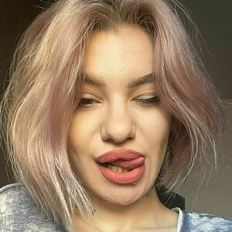martyna2000 star adult photo