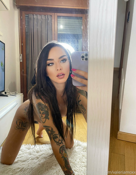 valeriamoxx hd pornstar photo