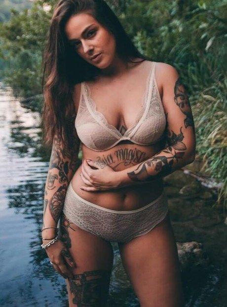Francesca Vicari pornstar adult pictures