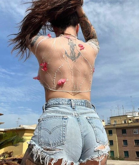 Francesca Vicari pornographic star galleries