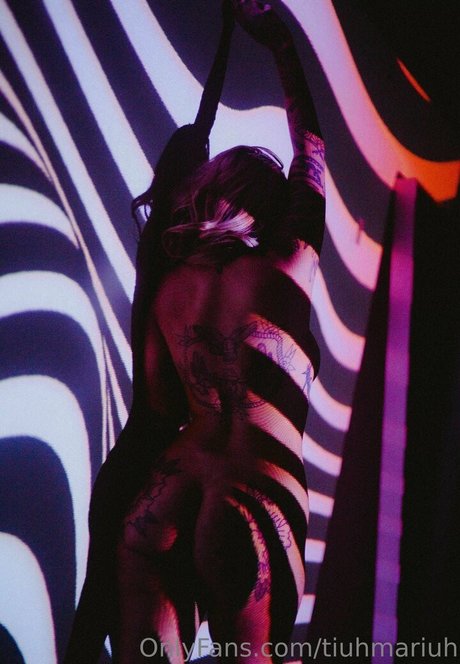 tiuhmariuh nude actress image