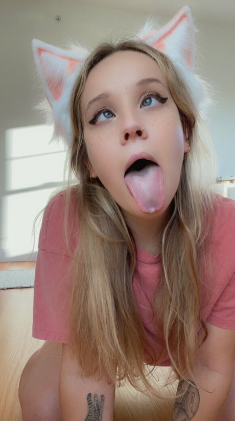 slut wife onlyfans erotic pictures