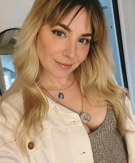 Mary Kish hd star images
