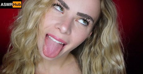 Scottish Murmurs ASMR hd star img