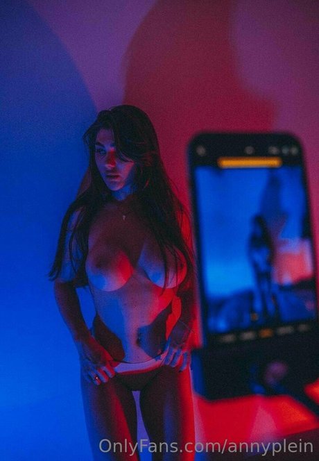 annyplein pornstar art picture