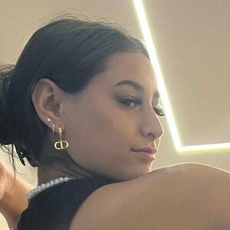 samfrank model nudes pictures