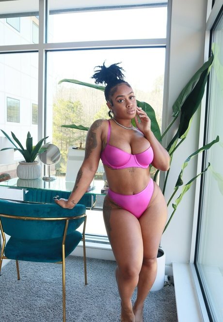 therealbombshell mint pornstar exclusive pics