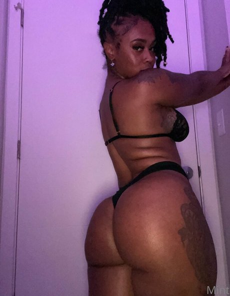 therealbombshell mint pornstar top images