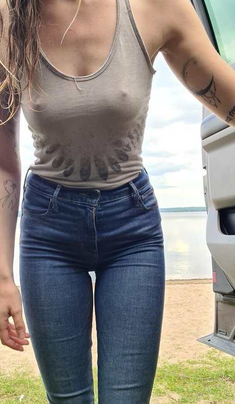 lil hanne free model pics