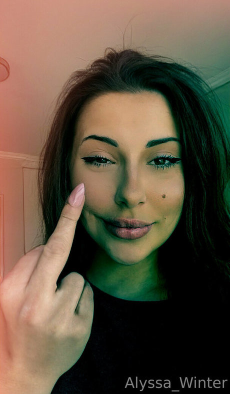 alyssa wintervip star hot img