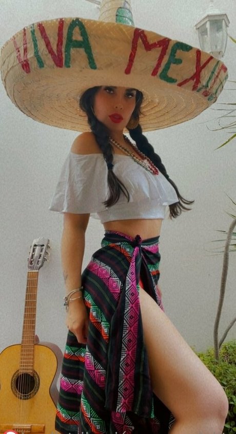 iamfey pornstar erotic galleries