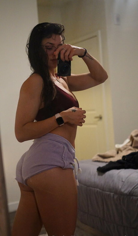 xxloy exclusive pornstar archive