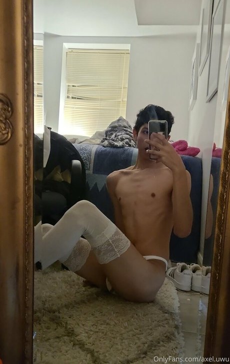 twinku adult model pics