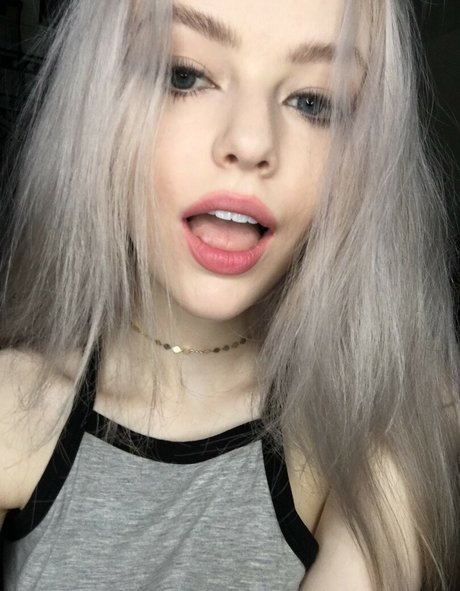 Fauxre model pretty img