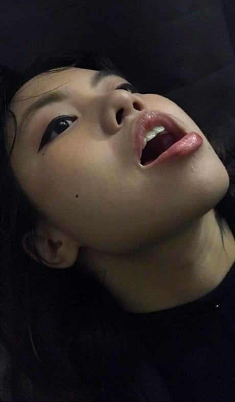 on1ashie star xxx archive
