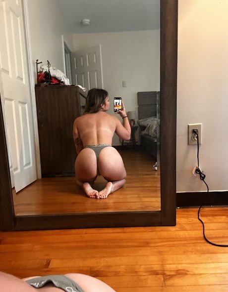 itsgigi4real model exclusive photos