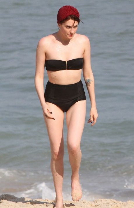 Florence Welch model hot pic
