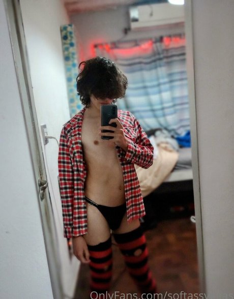 gayasslawren star hot galleries