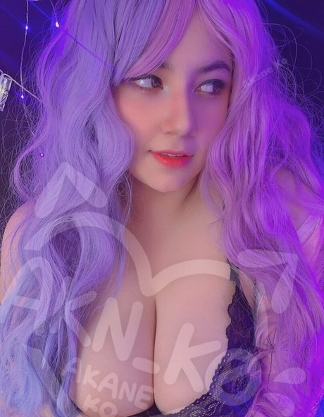 akn k0 naked actress pic
