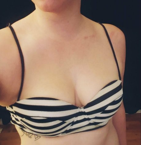 canadiannaughtyneighbour perfect pornstar archive