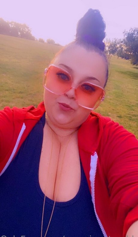 sucking tits onlyfans hd archive