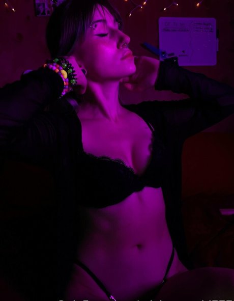 adylasworld star erotic images