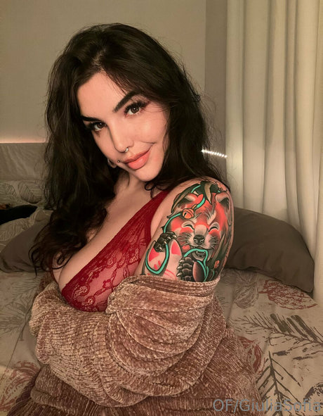 giuliasofiaof erotic pornstar photo
