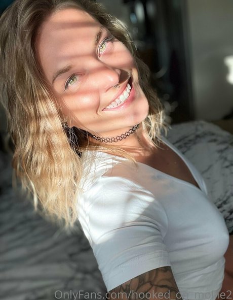 hooked on mollie2 exclusive pornstar pics