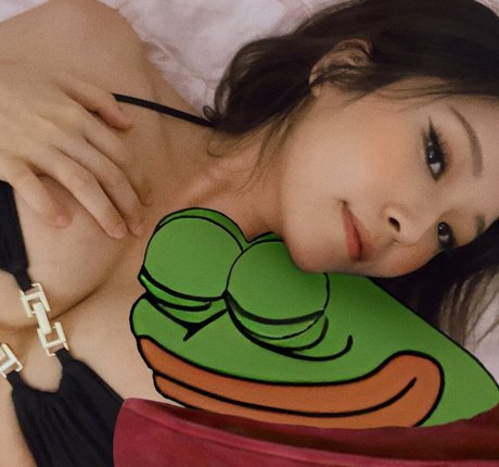 Kang Hee Yoon pornographic actress photos