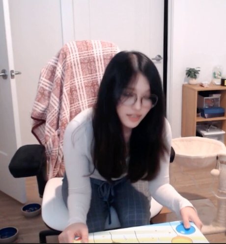 Kang Hee Yoon pornstar adult pics