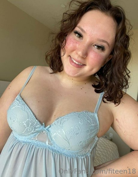 fiteen18 art actress pic