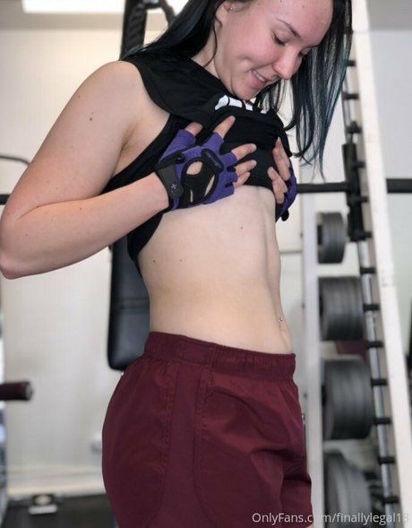 fiteen18 star erotic pictures