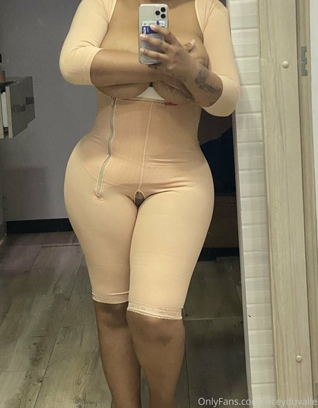 shemale fucks girl onlyfans pornographic images