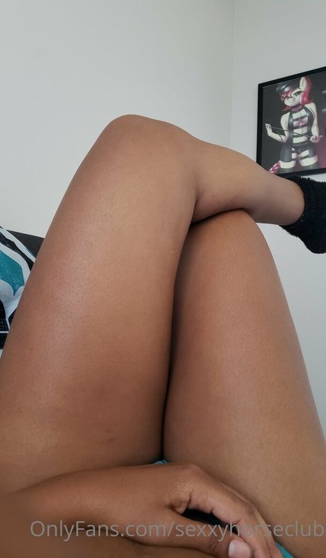 sexxyhorseclub adult star image