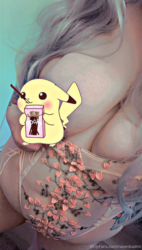ravenbadini top profile image
