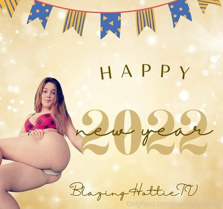 blazinghottietv2 model naked photo