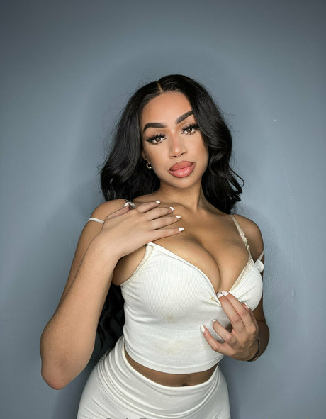 alexasinclaire art pornstar pictures