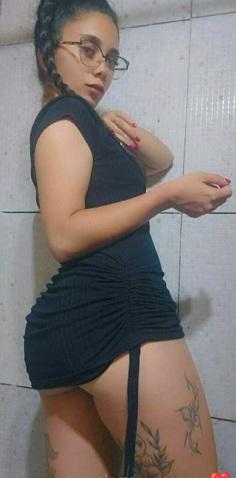 queenvcsext model sexy pic