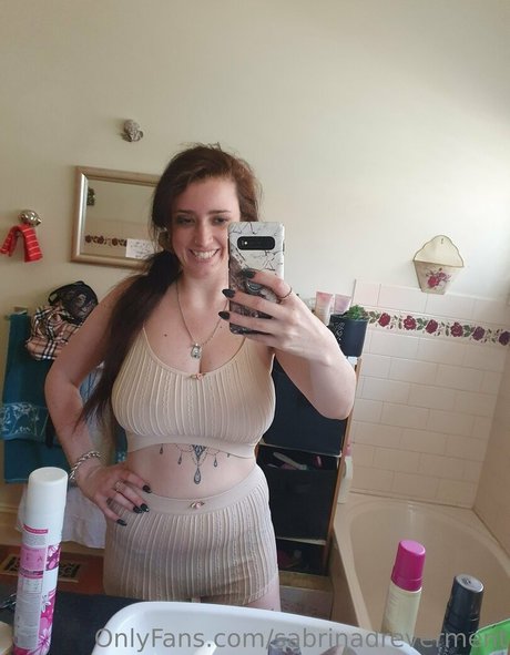 sabrinadreverment nudes star picture