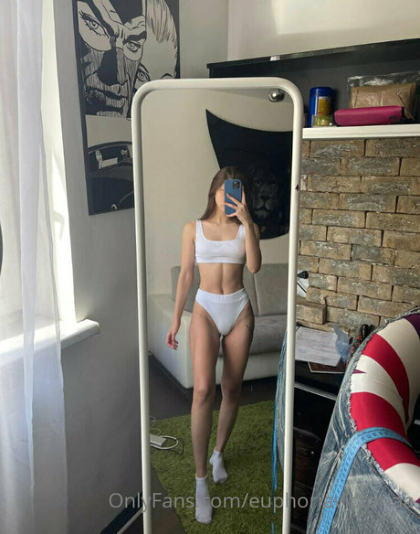 euphoriavictoriaa nude actress pic