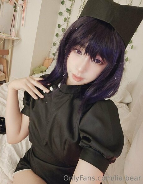 Emiliabear star adult photo