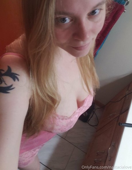 nastacialove erotic star picture