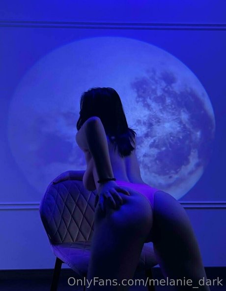 melanie dark art star pictures
