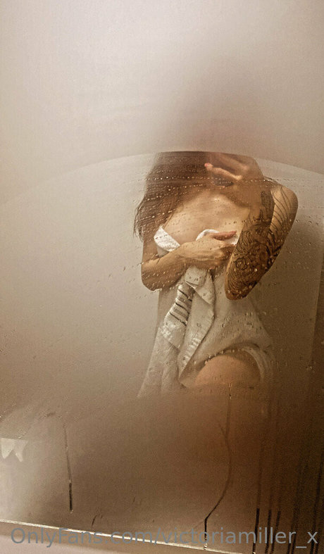 victoriamiller x model nudes pic