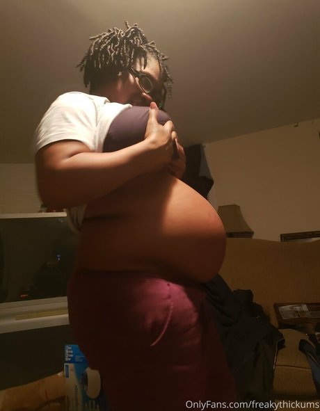 freakythickums exclusive actress image