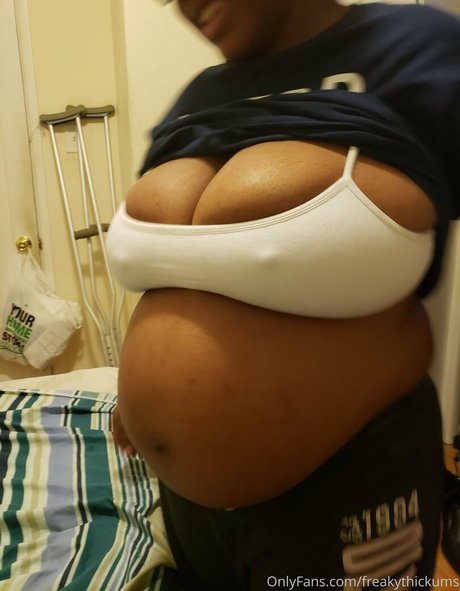 freakythickums star free images